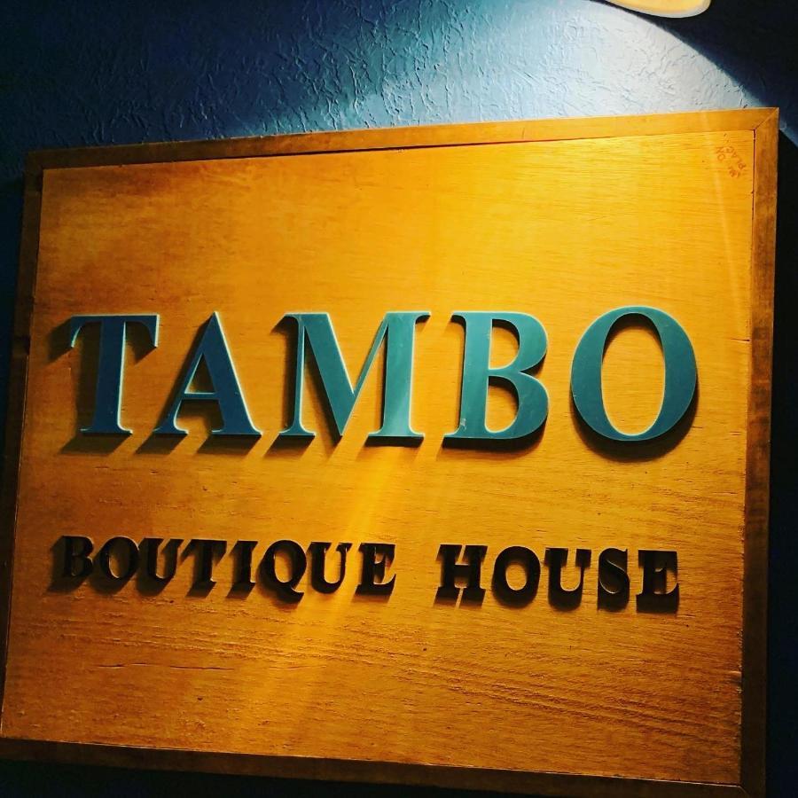 Tambo Boutique House Bed & Breakfast เลติเซีย ภายนอก รูปภาพ